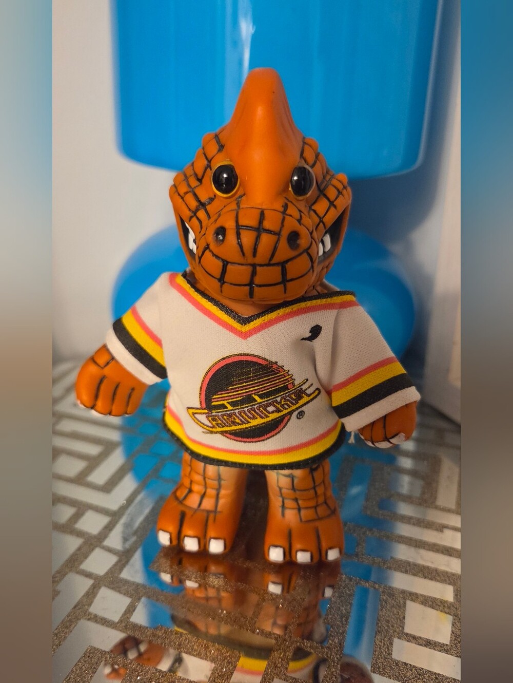 WowWee Predators Canucks Dino